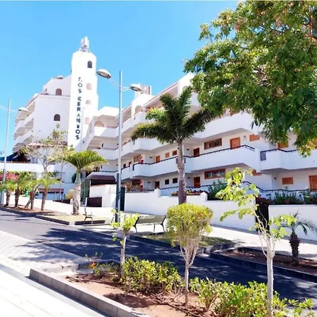 First Line Ocean View In Los Geranios